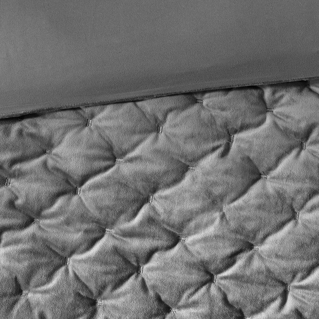 Sophisticate Velvet Comforter Set