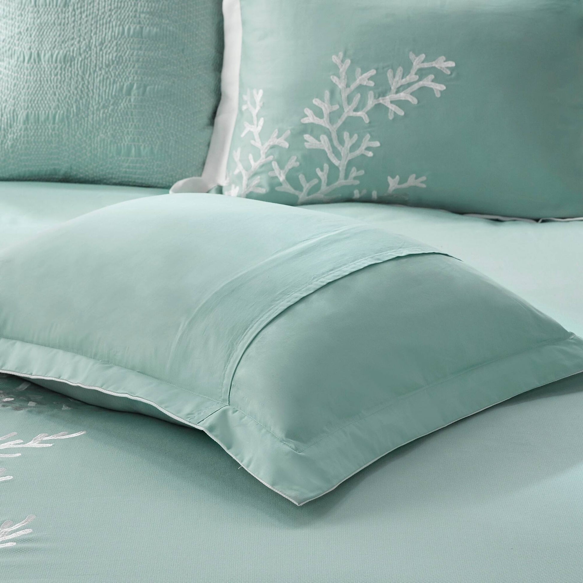Coastline Aqua 4-Piece Comforter Set Comforter Sets By Olliix/JLA HOME (E & E Co., Ltd)
