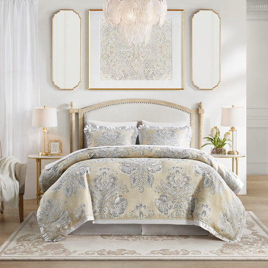 Loretta 4 Piece Comforter Set