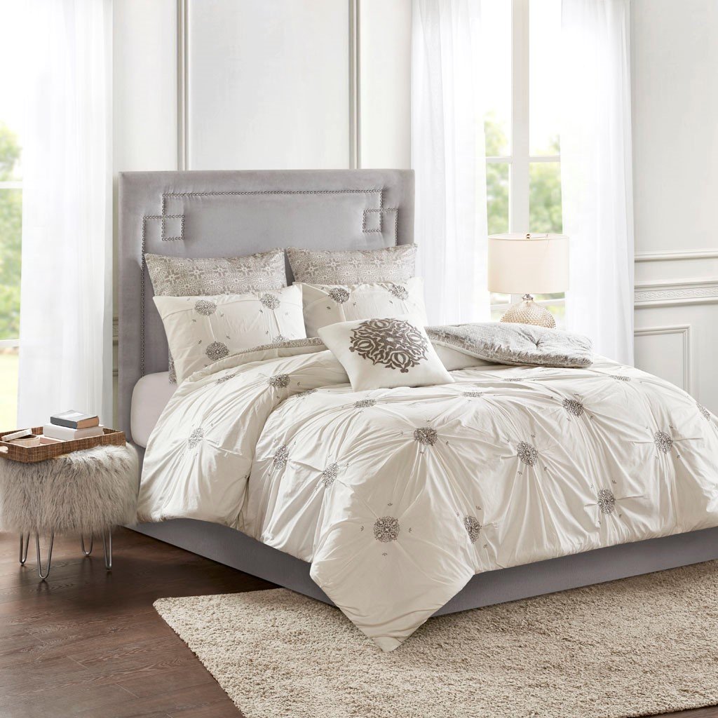 Malia Ivory 6-Piece Comforter Set Comforter Sets By Olliix/JLA HOME (E & E Co., Ltd)