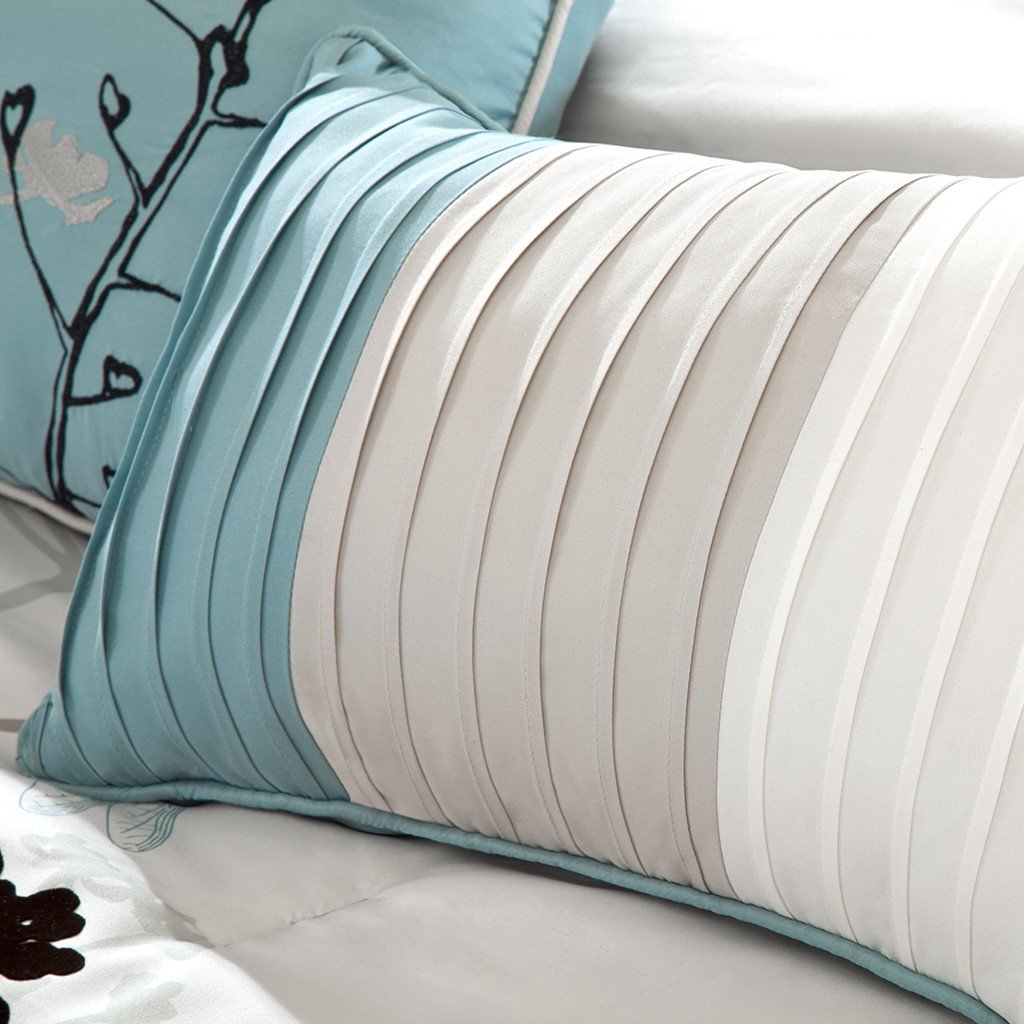 Wisconsin 7-Piece Comforter Set Comforter Sets By Olliix/JLA HOME (E & E Co., Ltd)