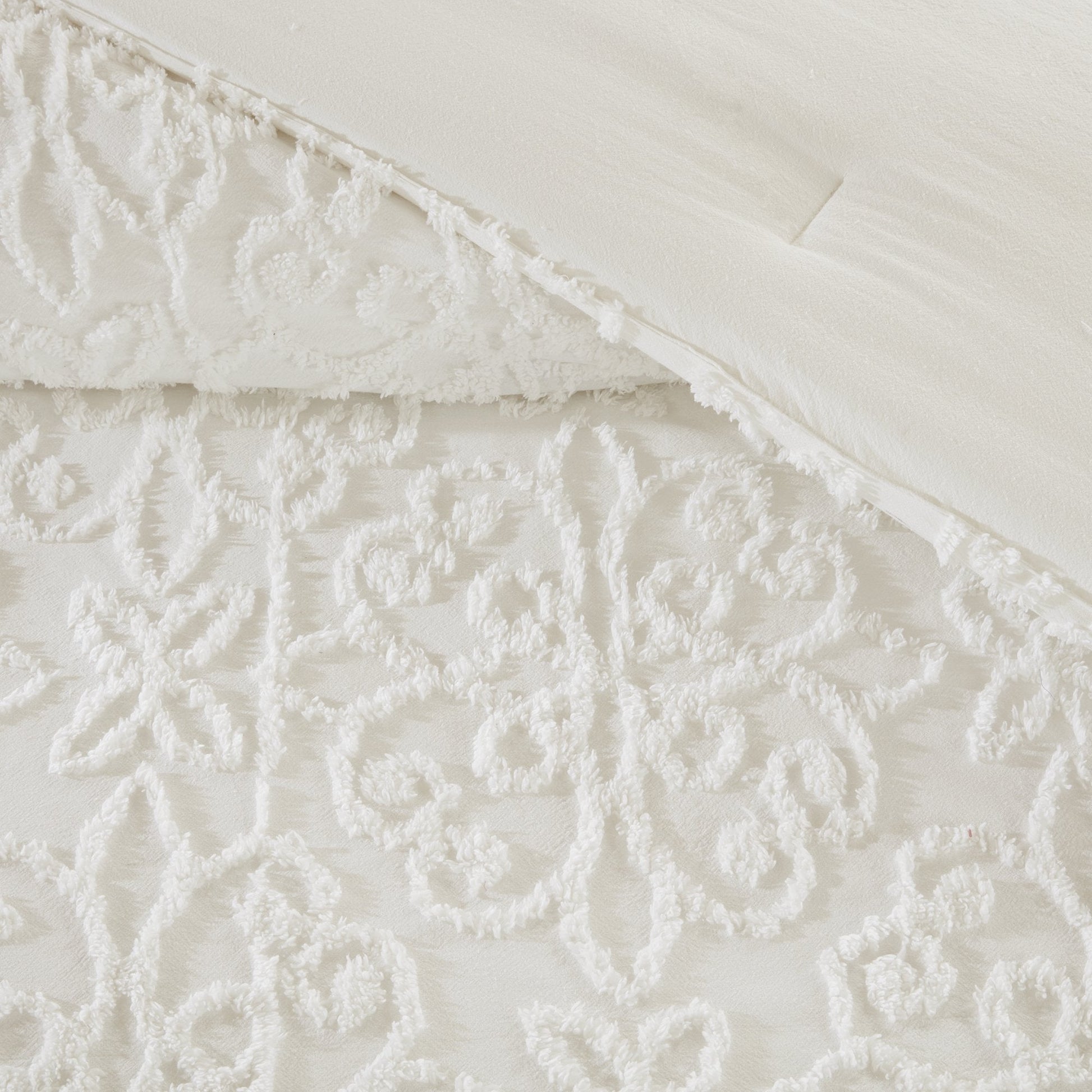 Sabrina White 4-Piece Comforter Set Comforter Sets By Olliix/JLA HOME (E & E Co., Ltd)