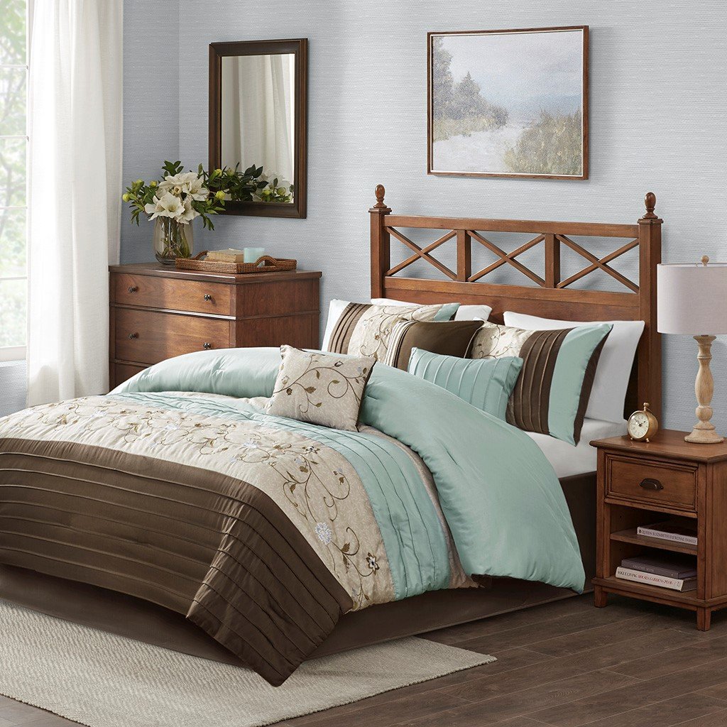 Serene Blue 7-Piece Comforter Set Comforter Sets By Olliix/JLA HOME (E & E Co., Ltd)