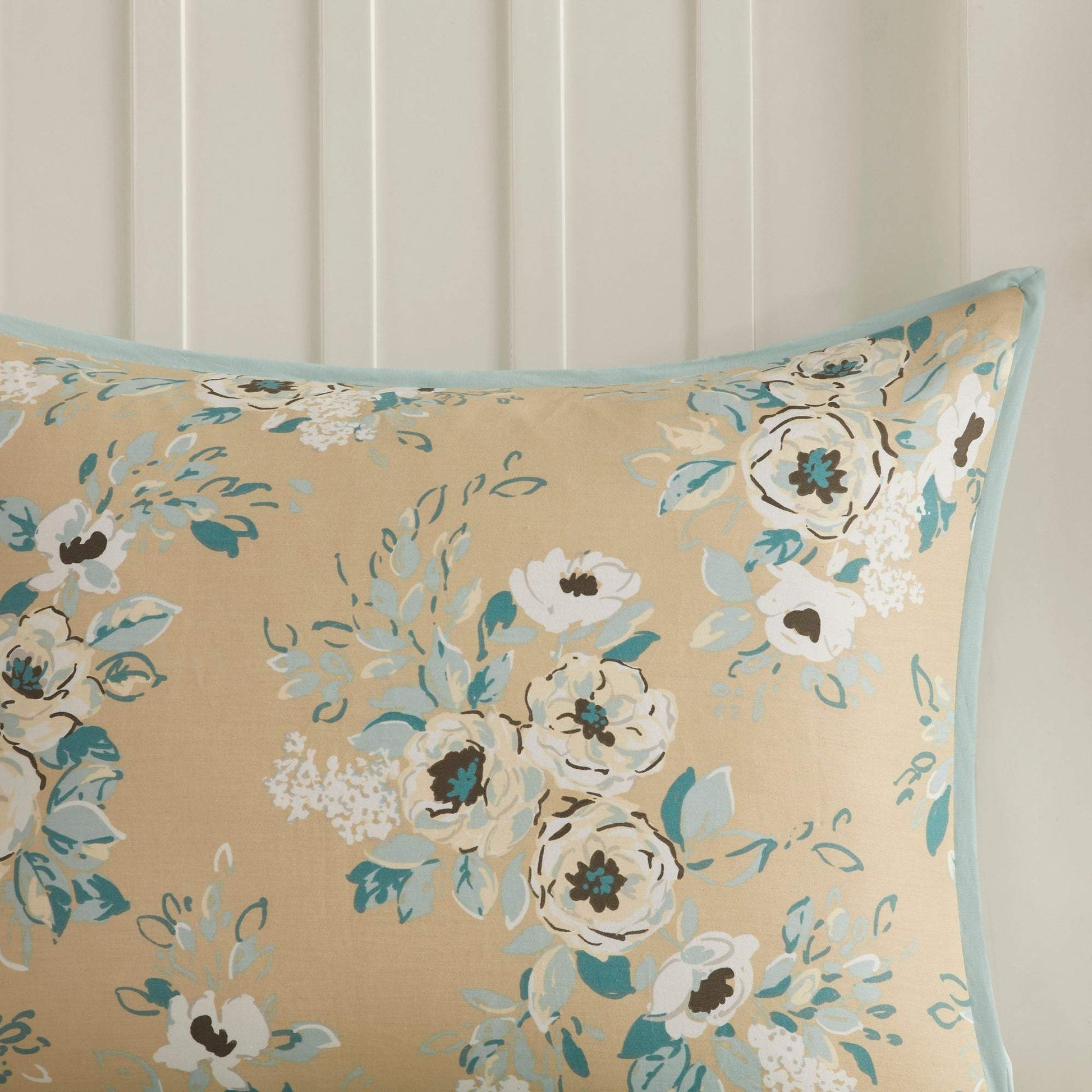 Willa Green 7-Piece Comforter Set Comforter Sets By Olliix/JLA HOME (E & E Co., Ltd)