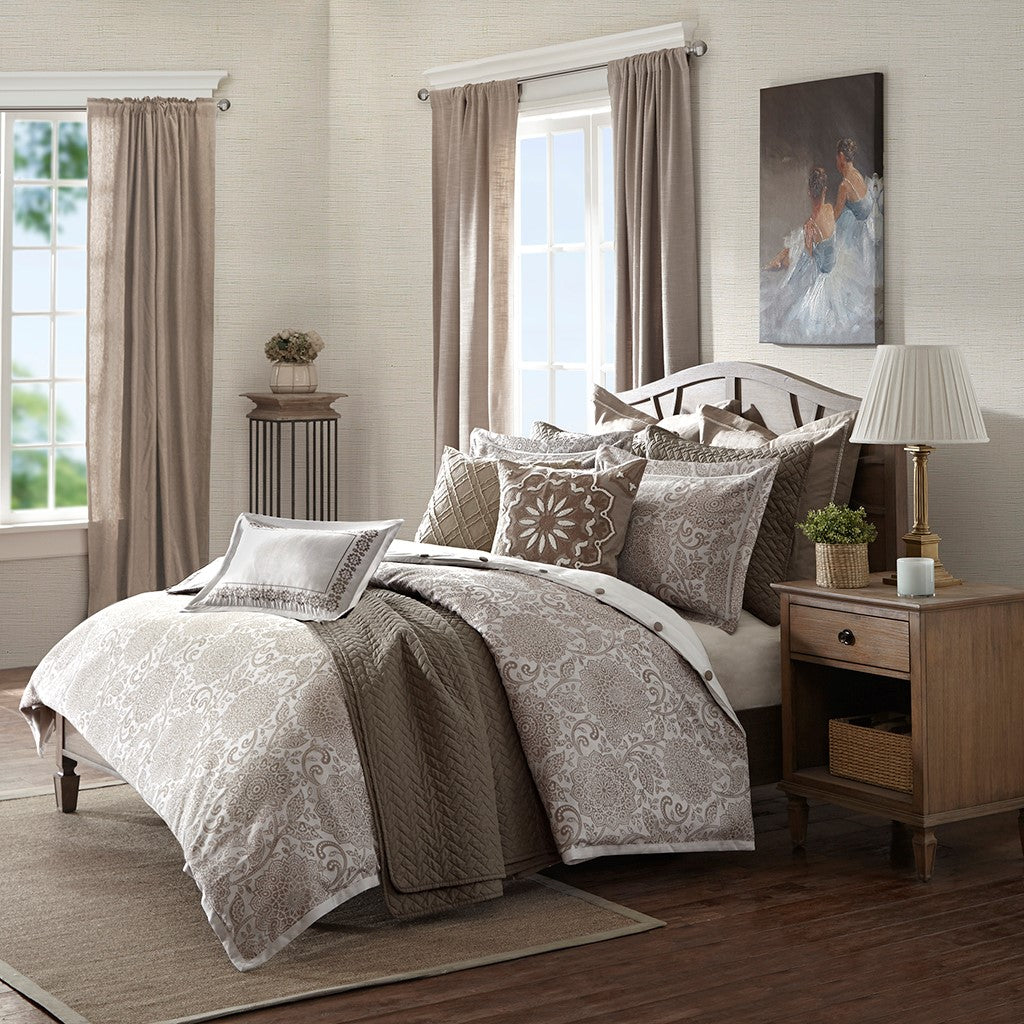 Sophia Comforter Set